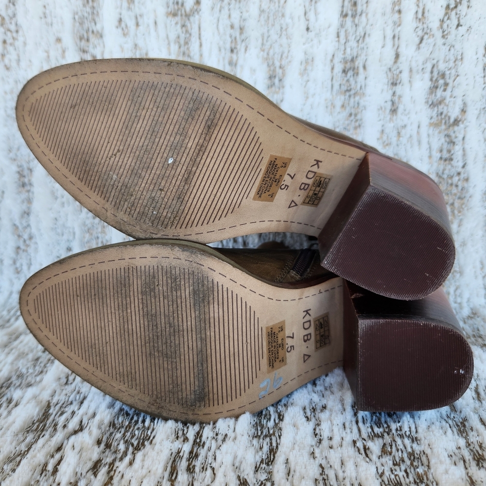 Kelsi Dagger Brooklyn "Watchman" Ankle Bootie Tan Leather | Women's Size 7.5 - Picture 10 of 13
